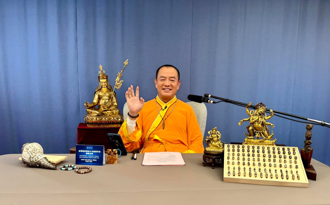 今天直播现场！Today’s livestream!(金菩提宗師 Facebook)